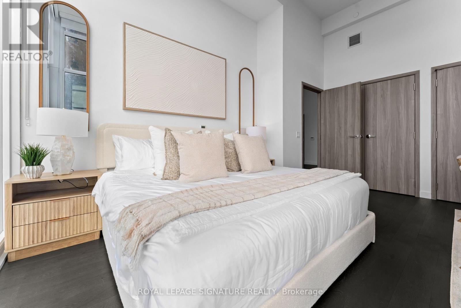 Ph7001 - 1 Concord Cityplace Way, Toronto, Ontario  M5V 0X3 - Photo 19 - C13061576