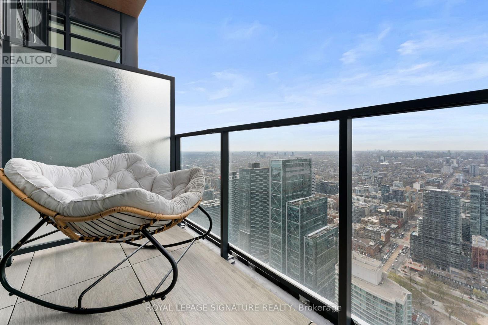 Ph7001 - 1 Concord Cityplace Way, Toronto, Ontario  M5V 0X3 - Photo 27 - C13061576