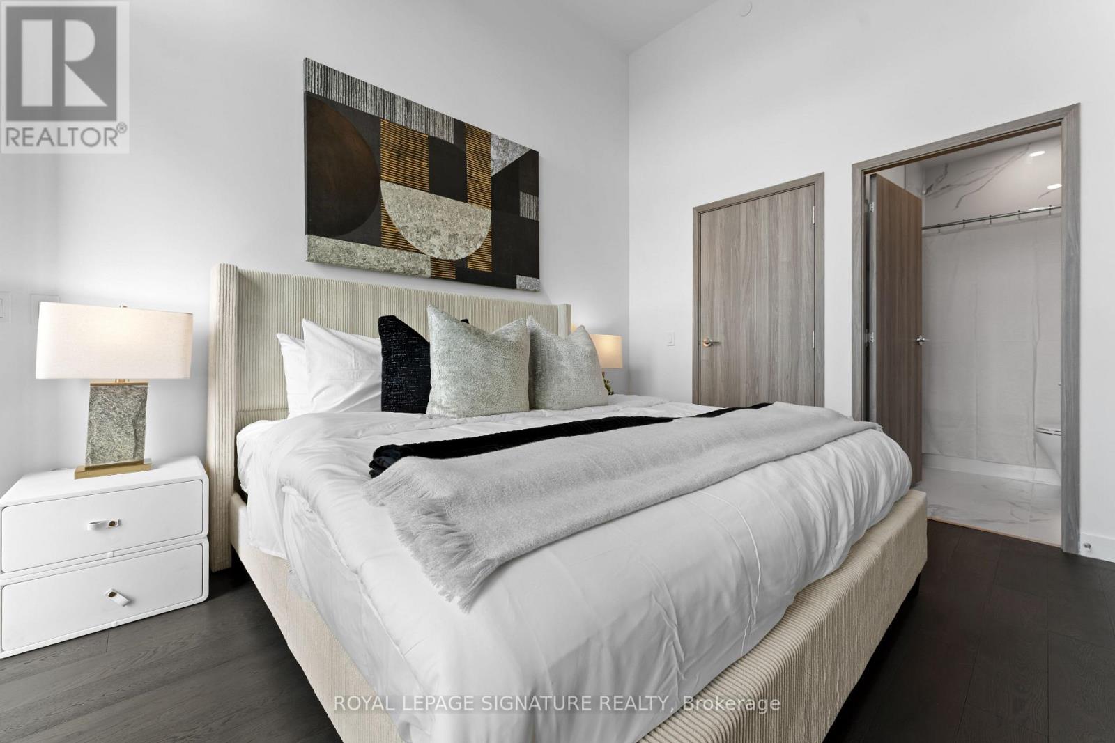 Ph7001 - 1 Concord Cityplace Way, Toronto, Ontario  M5V 0X3 - Photo 33 - C13061576