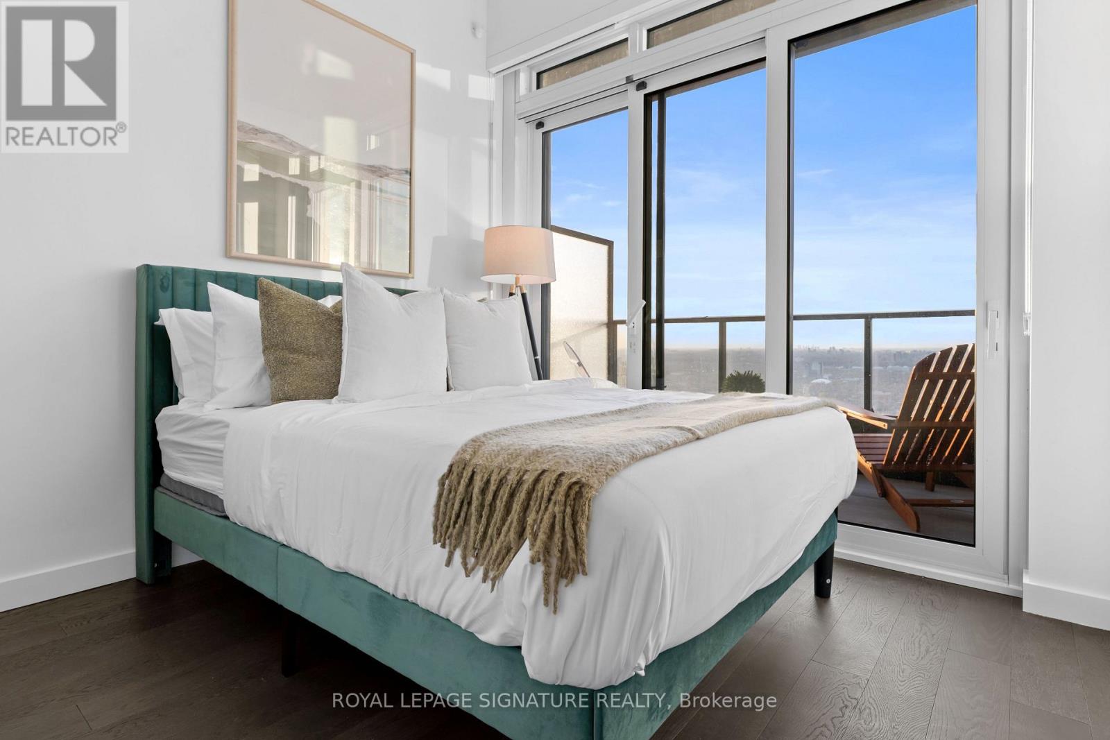 Ph7001 - 1 Concord Cityplace Way, Toronto, Ontario  M5V 0X3 - Photo 35 - C13061576