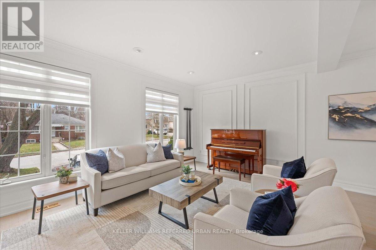 128 Burndale Avenue, Toronto, Ontario  M2N 1S9 - Photo 4 - C13061590