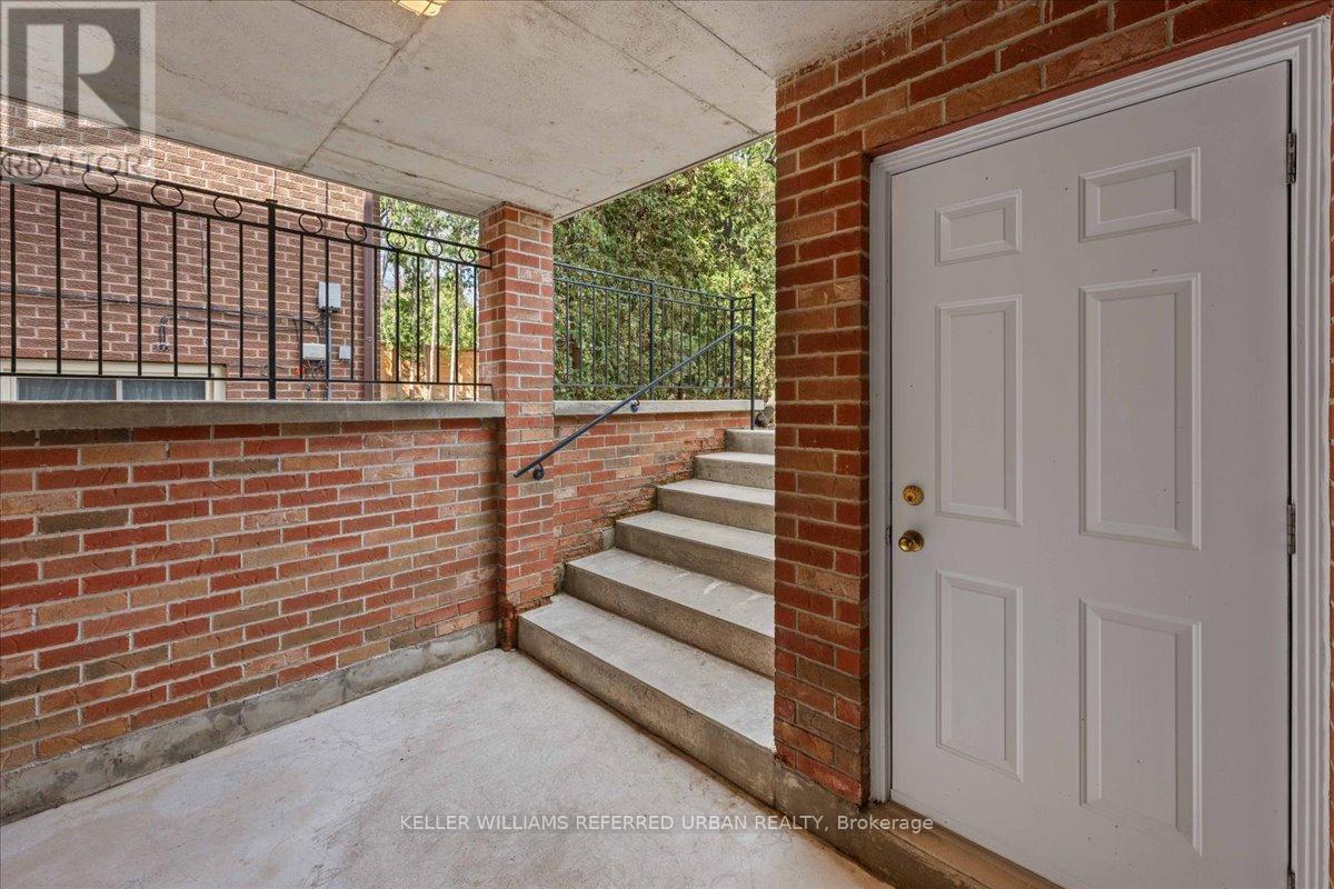 128 Burndale Avenue, Toronto, Ontario  M2N 1S9 - Photo 43 - C13061590