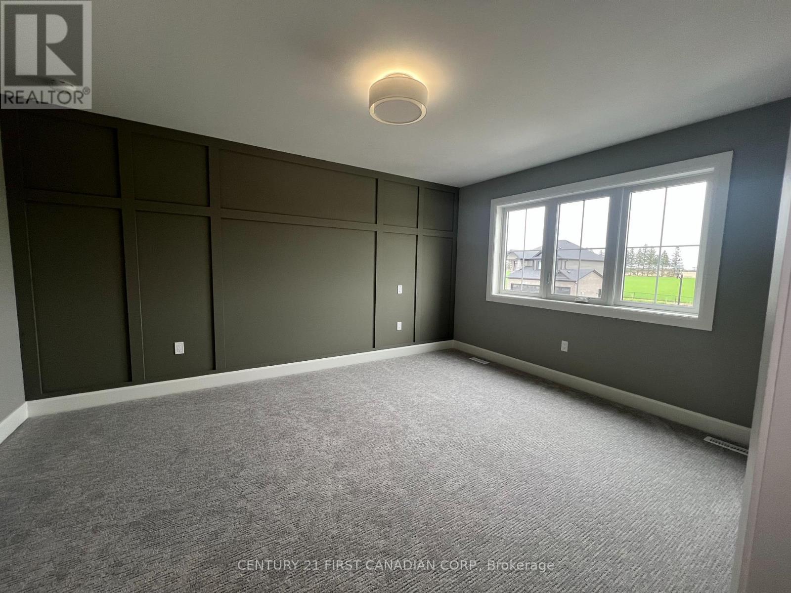 107 Sheldabren Street, North Middlesex, Ontario  N0M 1A0 - Photo 19 - X13061556