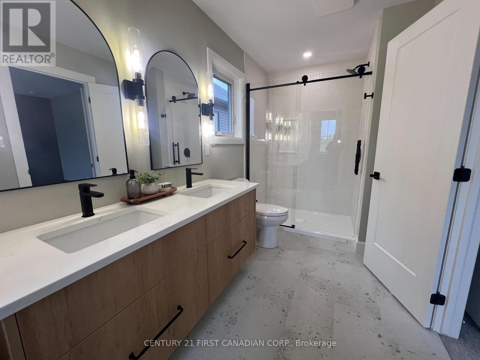 107 Sheldabren Street, North Middlesex, Ontario  N0M 1A0 - Photo 21 - X13061556