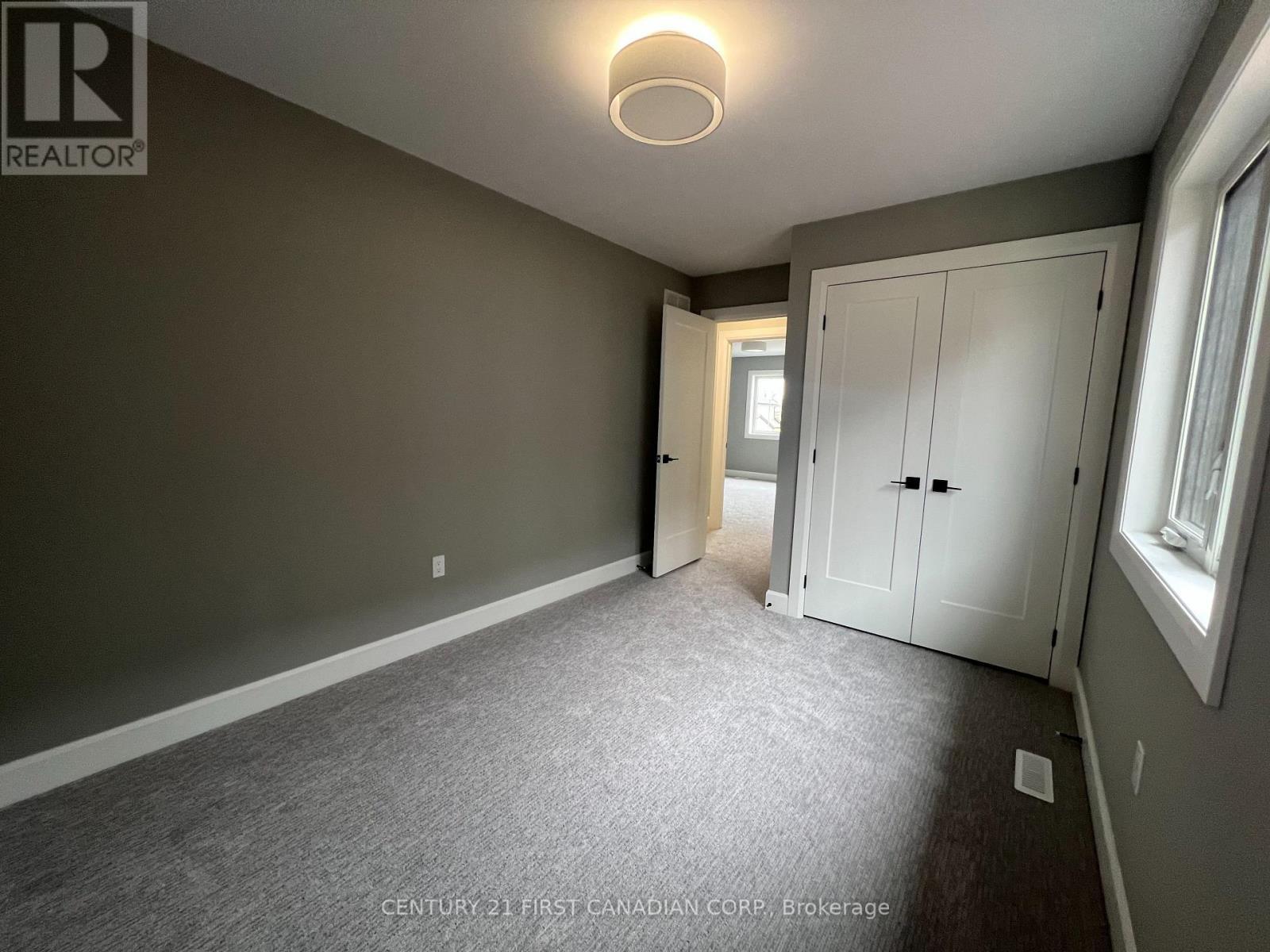 107 Sheldabren Street, North Middlesex, Ontario  N0M 1A0 - Photo 24 - X13061556
