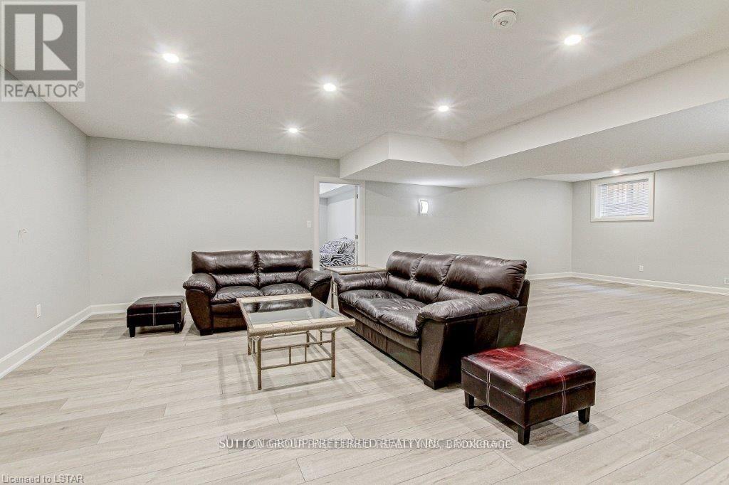 2849 Heardcreek Trail, London North, Ontario  N6G 0W1 - Photo 33 - X13061660