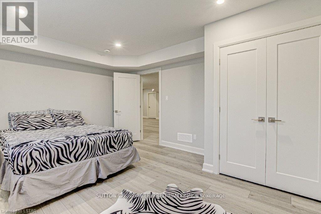 2849 Heardcreek Trail, London North, Ontario  N6G 0W1 - Photo 35 - X13061660