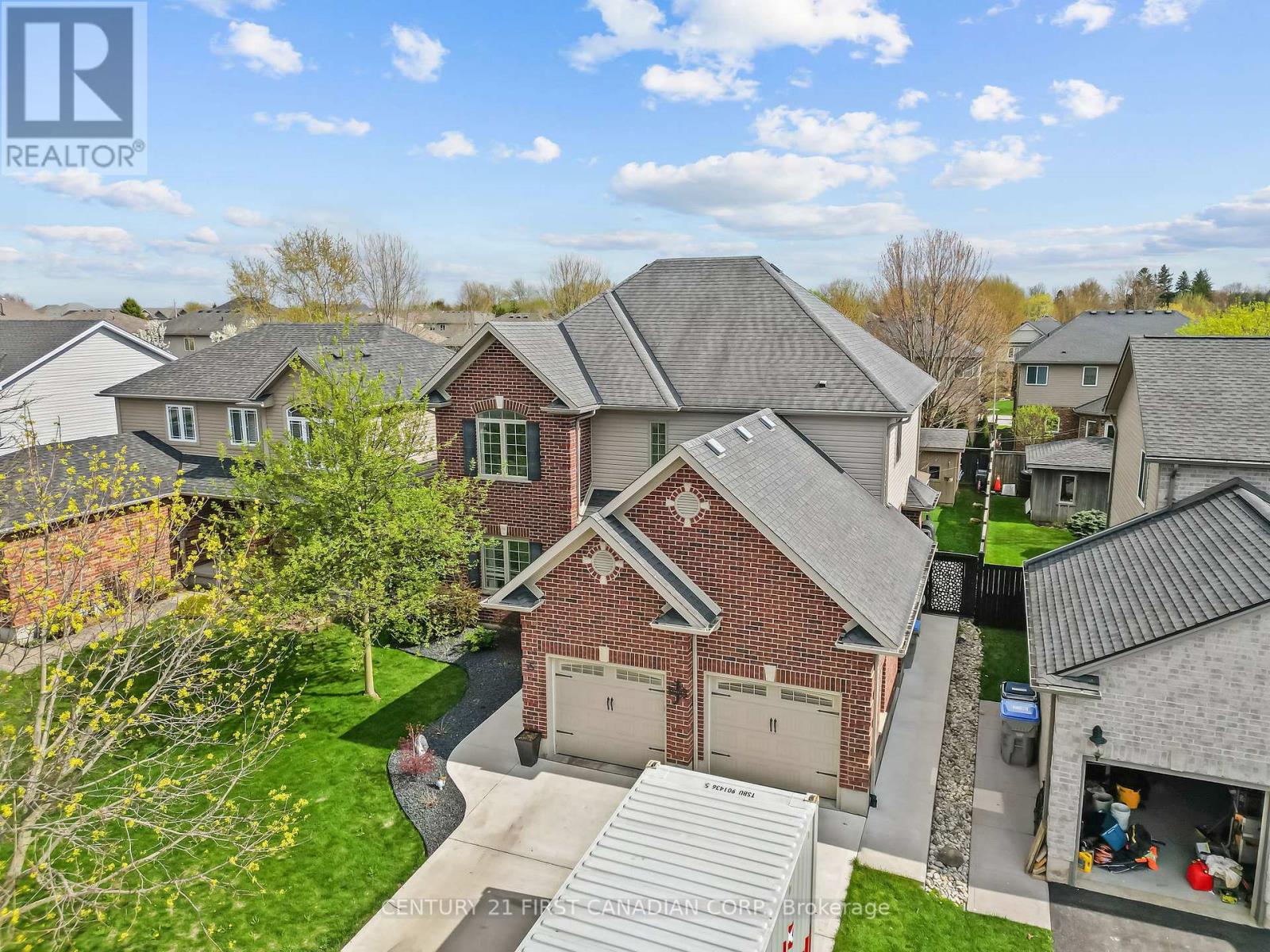 35 Wood Lily Lane, Middlesex Centre, Ontario  N0M 2A0 - Photo 2 - X13061706
