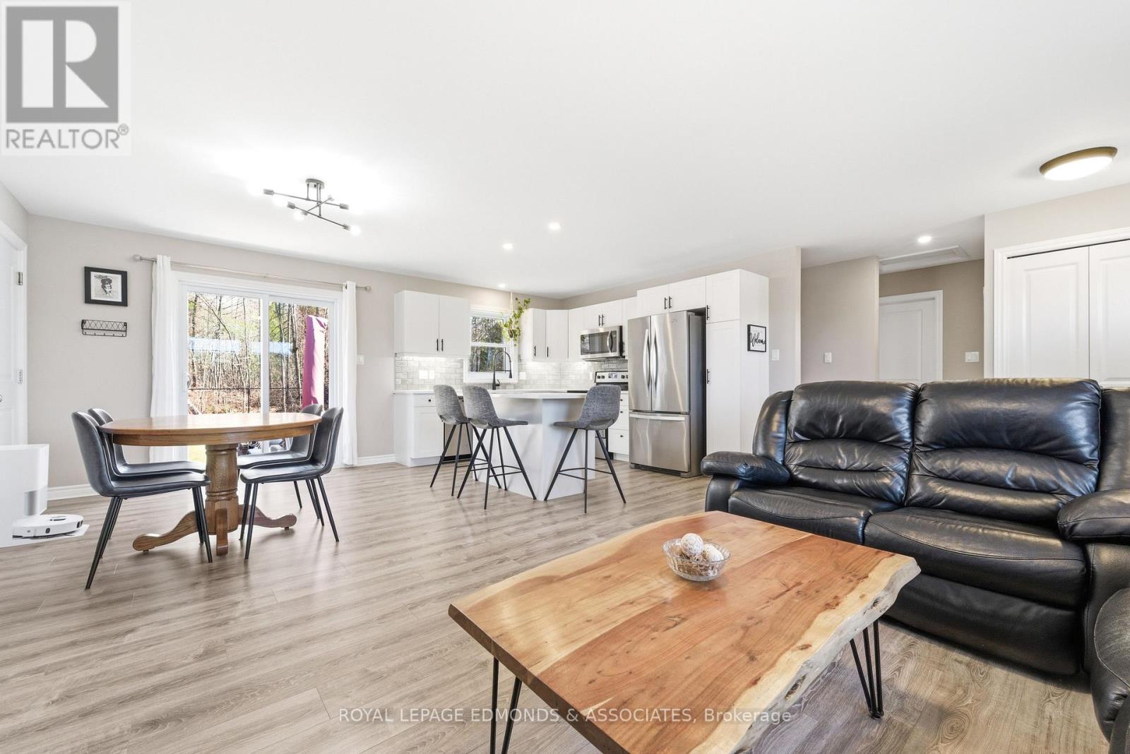 45 Dustin Drive, Petawawa, Ontario  K8H 0G3 - Photo 10 - X13061522