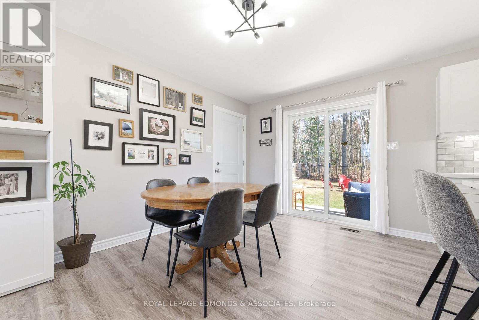 45 Dustin Drive, Petawawa, Ontario  K8H 0G3 - Photo 12 - X13061522