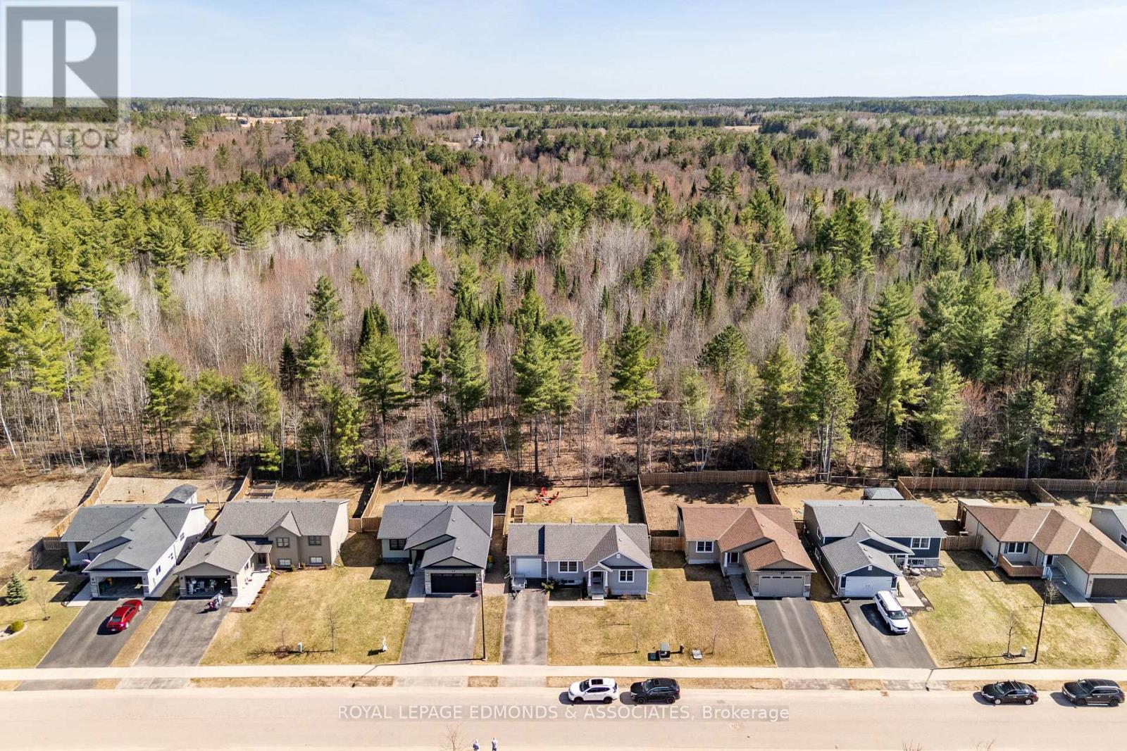 45 Dustin Drive, Petawawa, Ontario  K8H 0G3 - Photo 48 - X13061522