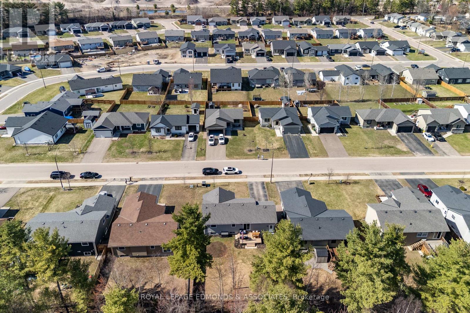 45 Dustin Drive, Petawawa, Ontario  K8H 0G3 - Photo 50 - X13061522