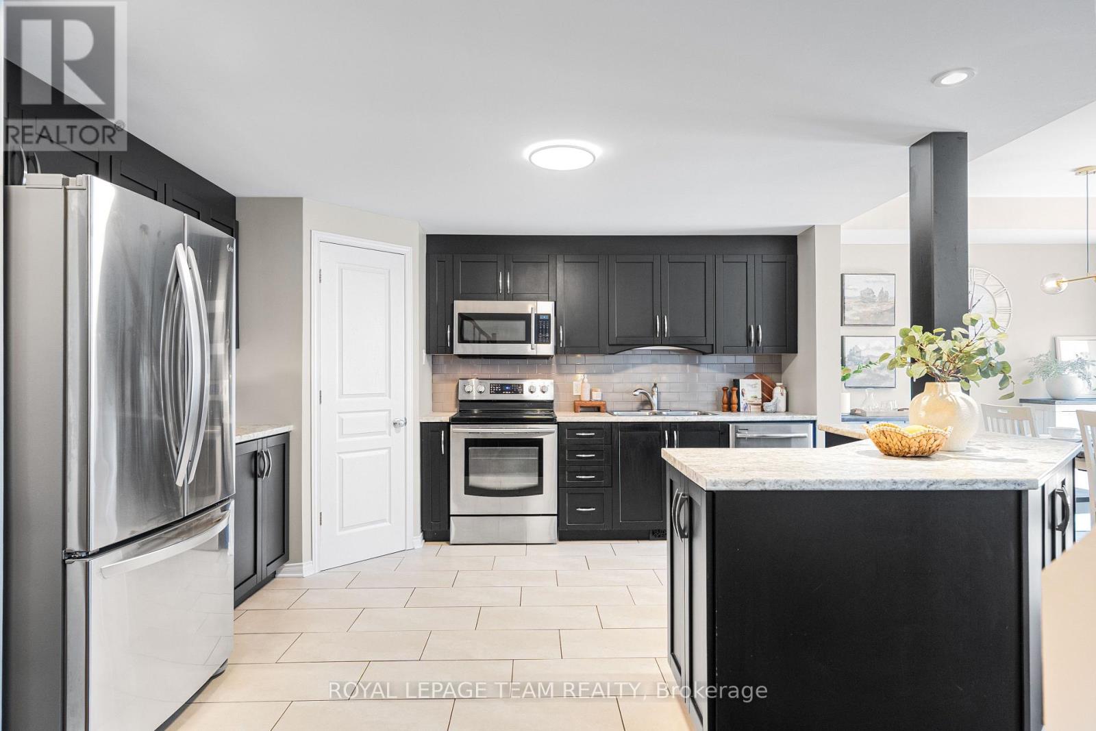 529 Pepperville Crescent, Ottawa, Ontario  K2M 0E5 - Photo 8 - X13061514