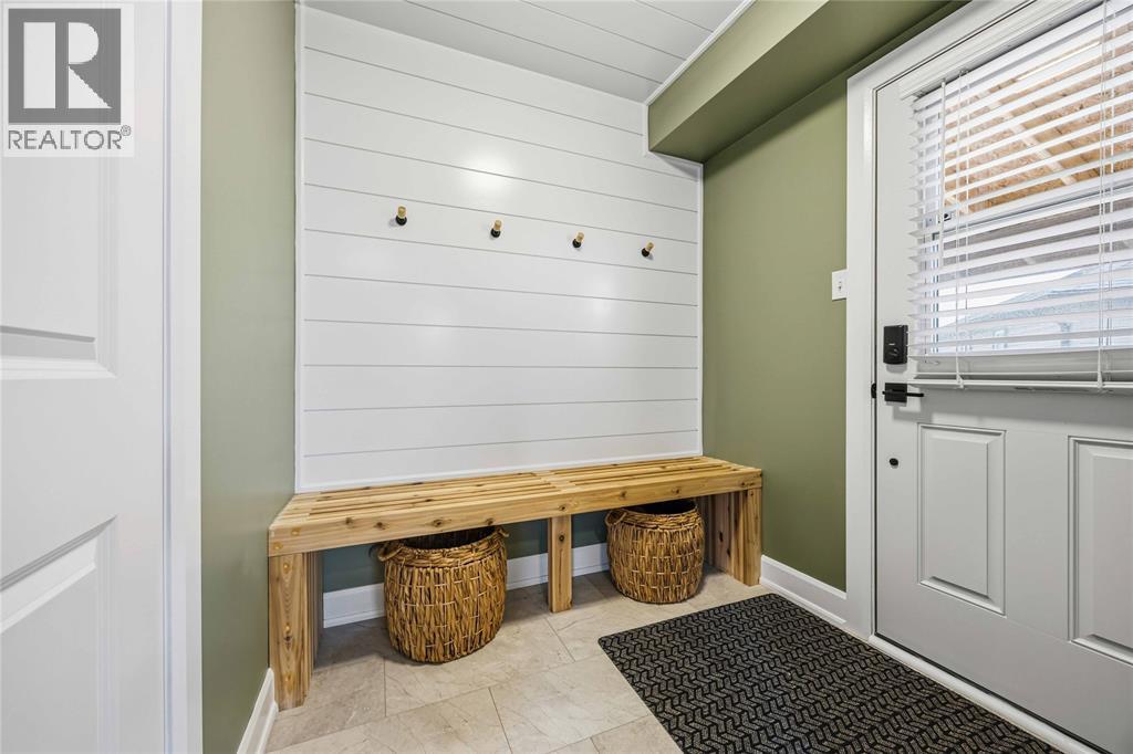 581 Scenic Drive, Warwick-Watford, Ontario  N0M 2S0 - Photo 3 - 26009389