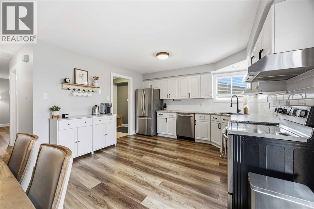 581 Scenic Drive, Warwick-Watford, Ontario  N0M 2S0 - Photo 7 - 26009389