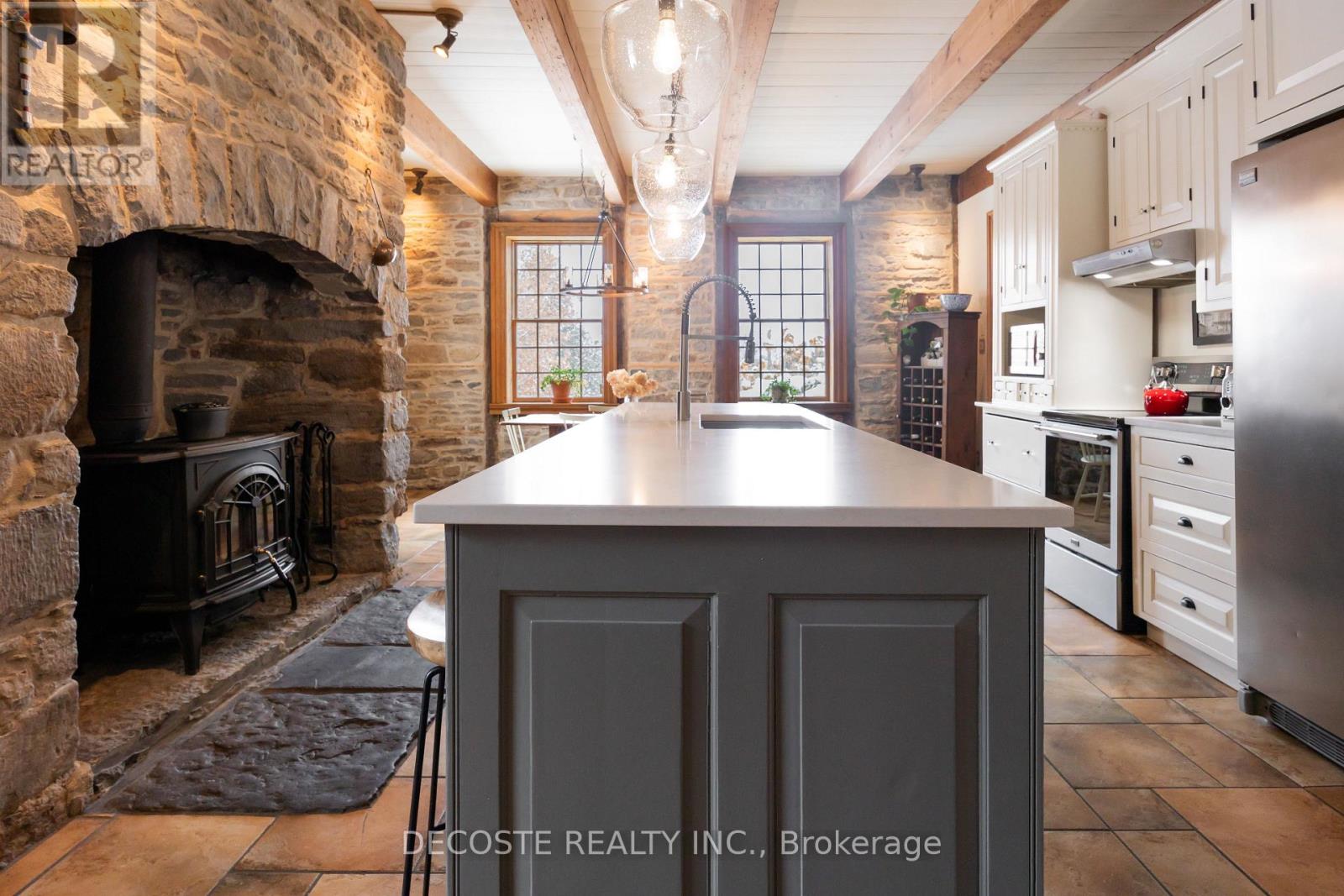 21831 Conc 2 Road, South Glengarry, Ontario  K0C 1E0 - Photo 12 - X12818030