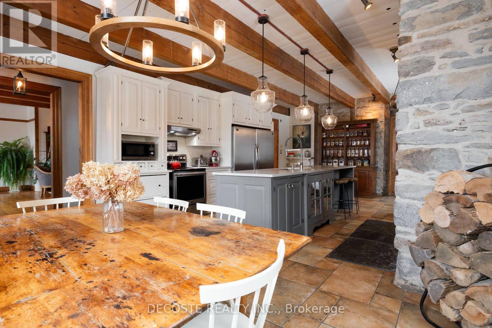 21831 Conc 2 Road, South Glengarry, Ontario  K0C 1E0 - Photo 8 - X12818030