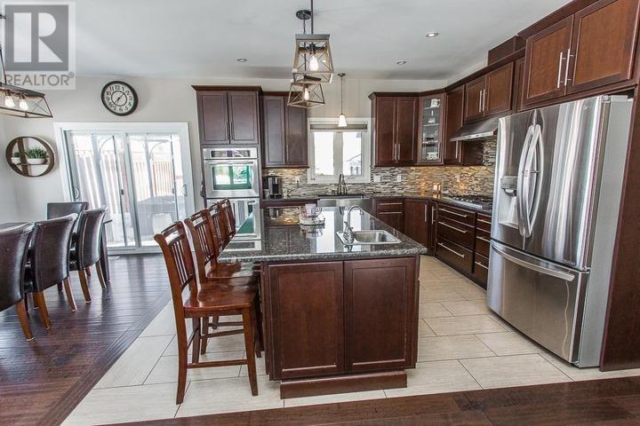 66 Foxborough Trl, Sault Ste. Marie, Ontario  P6B 0A7 - Photo 4 - SM260475