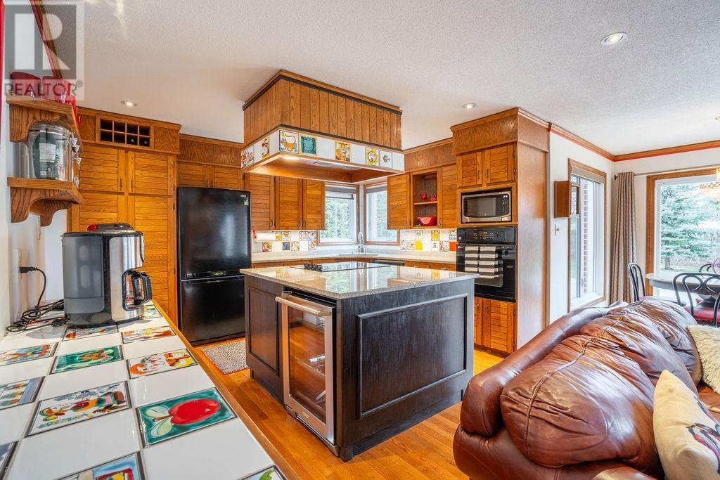 9 Alworth Pl, Sault Ste. Marie, Ontario  P6B 5W5 - Photo 14 - SM260818