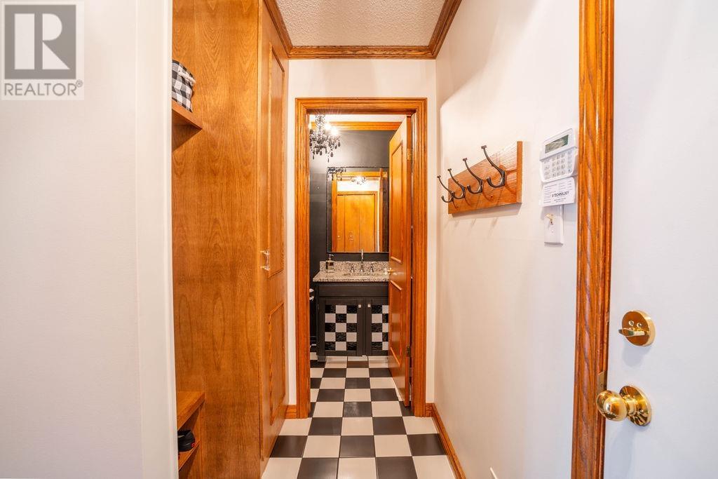 9 Alworth Pl, Sault Ste. Marie, Ontario  P6B 5W5 - Photo 19 - SM260818