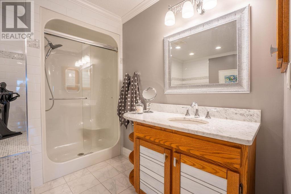 9 Alworth Pl, Sault Ste. Marie, Ontario  P6B 5W5 - Photo 37 - SM260818