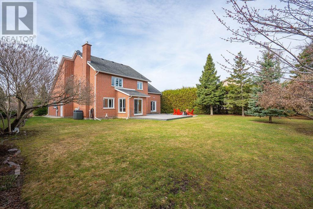 9 Alworth Pl, Sault Ste. Marie, Ontario  P6B 5W5 - Photo 8 - SM260818