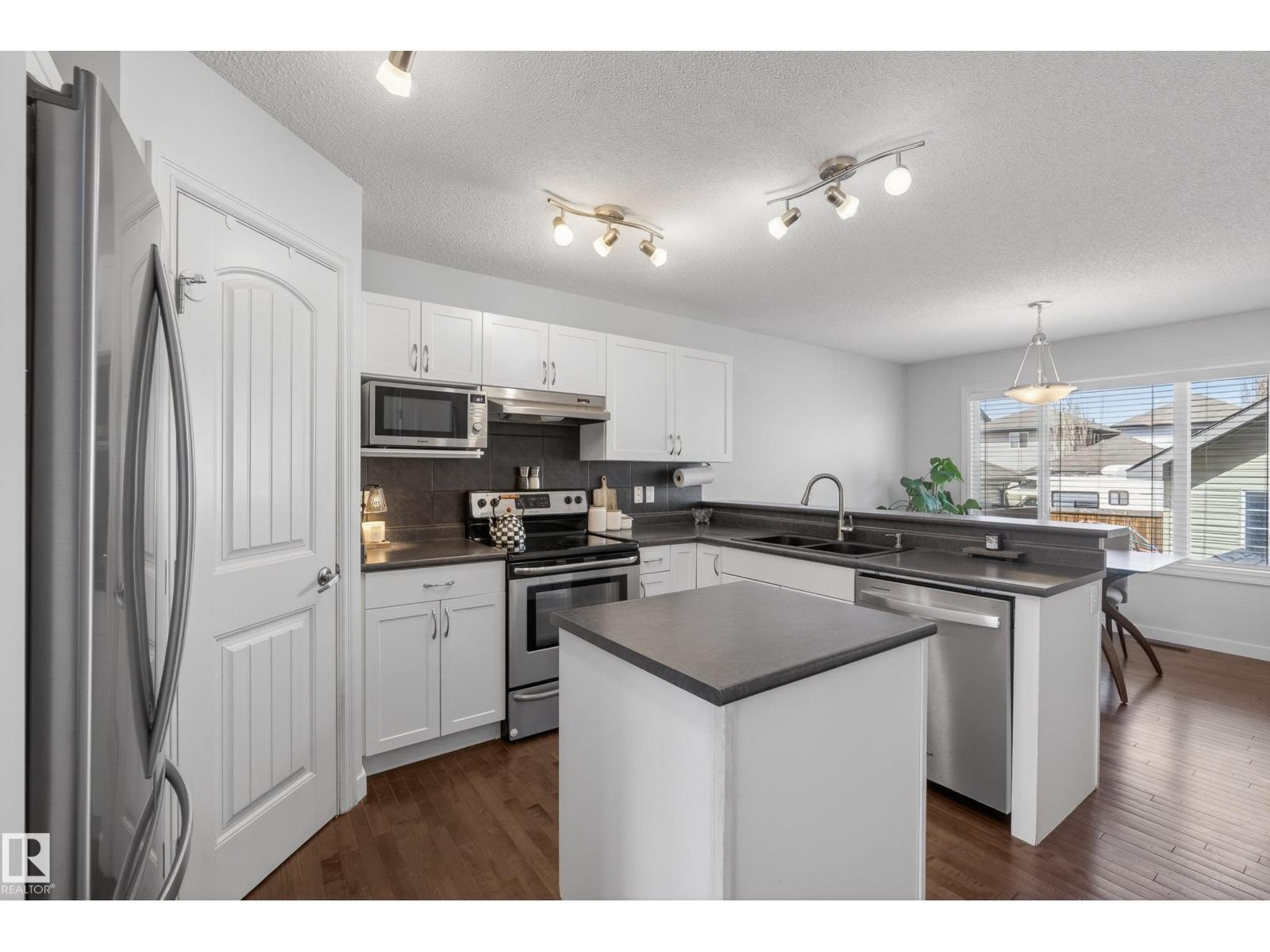 1148 35 Av Nw, Edmonton, Alberta  T6T 0J6 - Photo 10 - E4484793