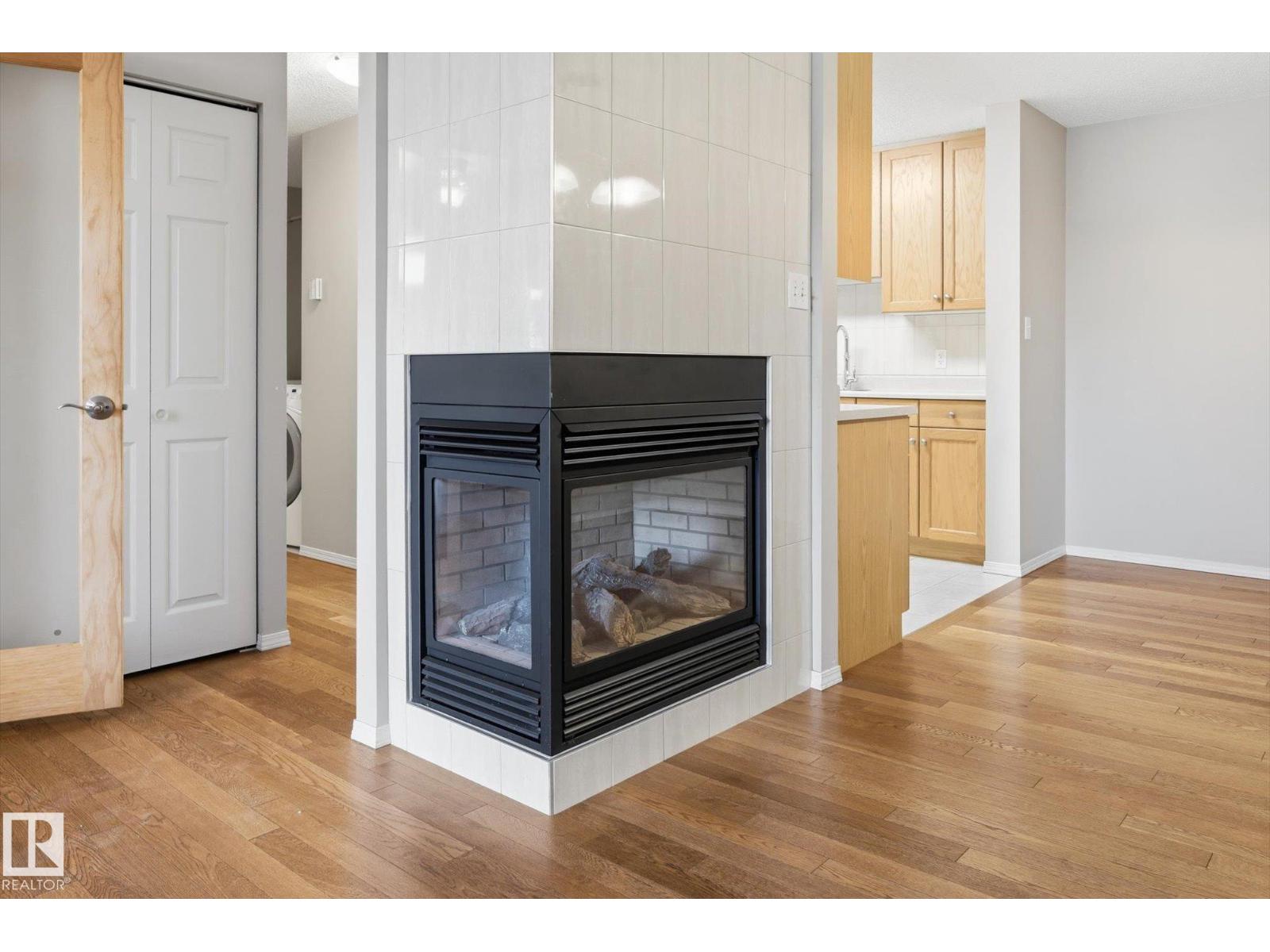 238 Surrey Gardens Gd Nw, Edmonton, Alberta  T5T 1Z3 - Photo 10 - E4484794