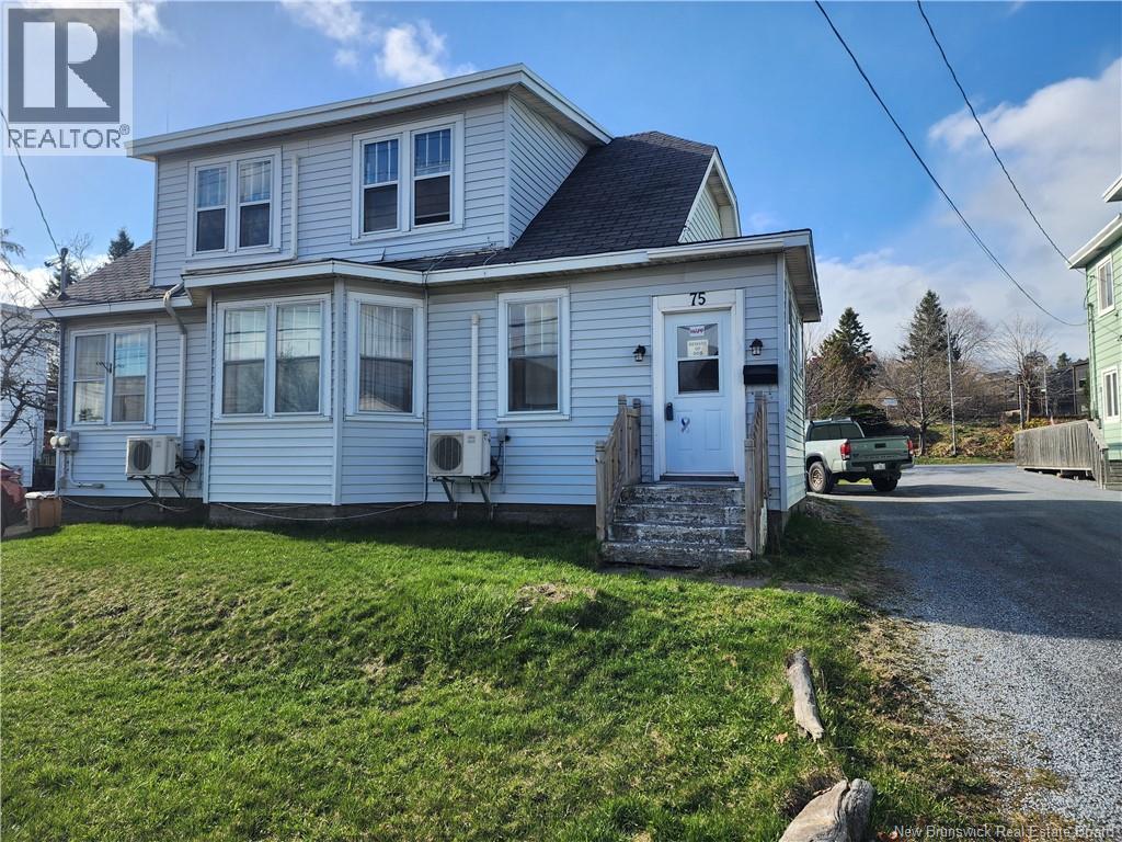 73-75 Loch Lomond, Saint John, New Brunswick  E2J 1X6 - Photo 2 - NB138284