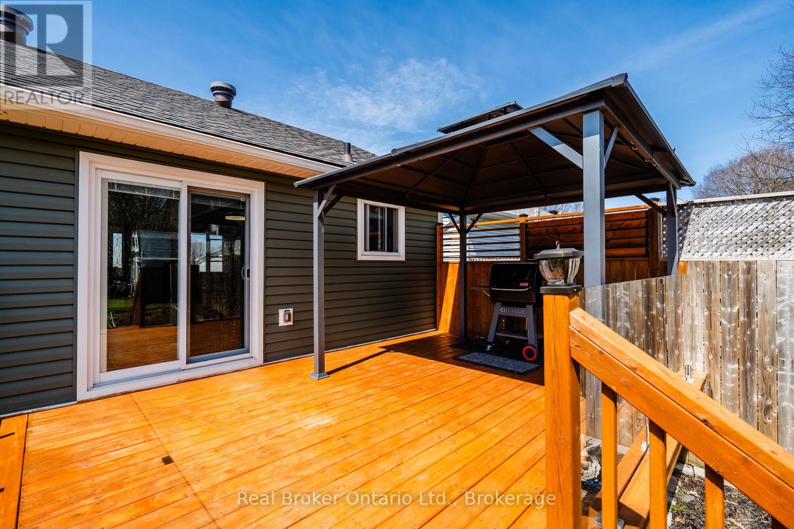 44 Byrnes Crescent, Penetanguishene, Ontario  L9M 1V9 - Photo 22 - S12819594