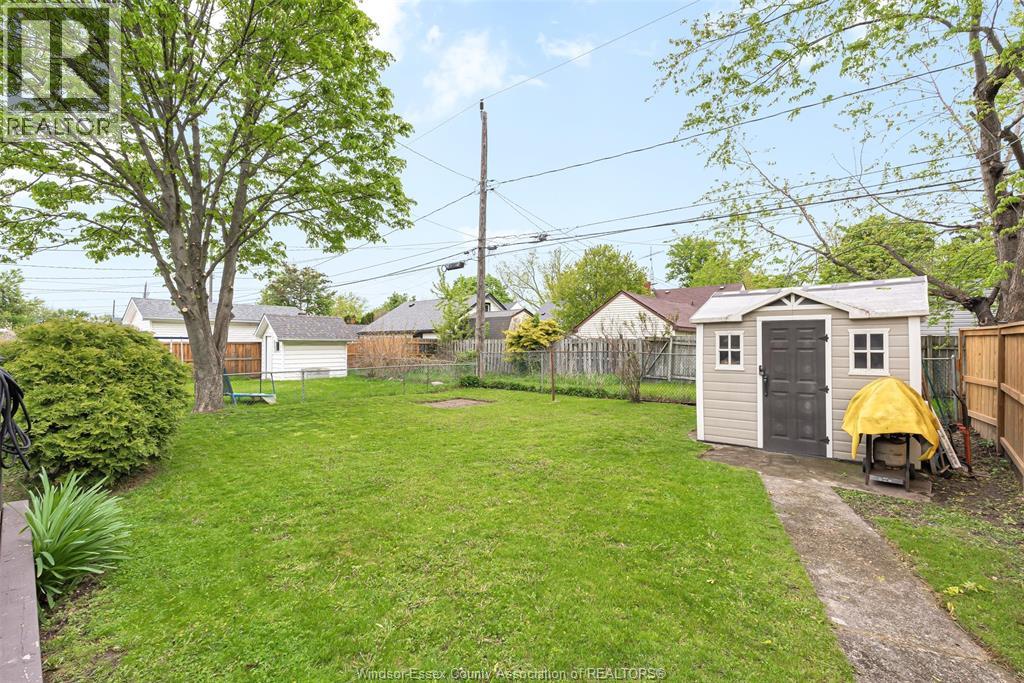 2278 Marentette Avenue, Windsor, Ontario  N8W 2C1 - Photo 14 - 26009640
