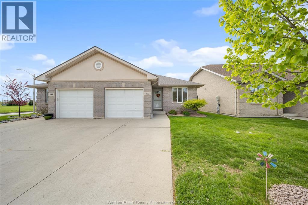 1977 KIRKLAND AVENUE, Windsor, Ontario