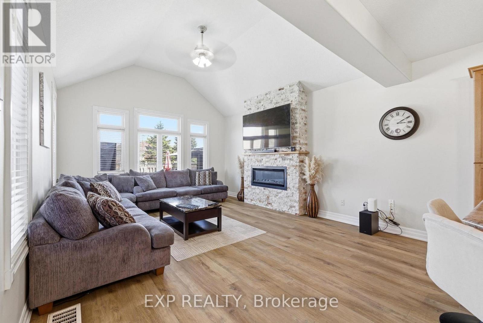 90 Oesch Lane, Wilmot, Ontario  N3A 4L3 - Photo 9 - X13061682