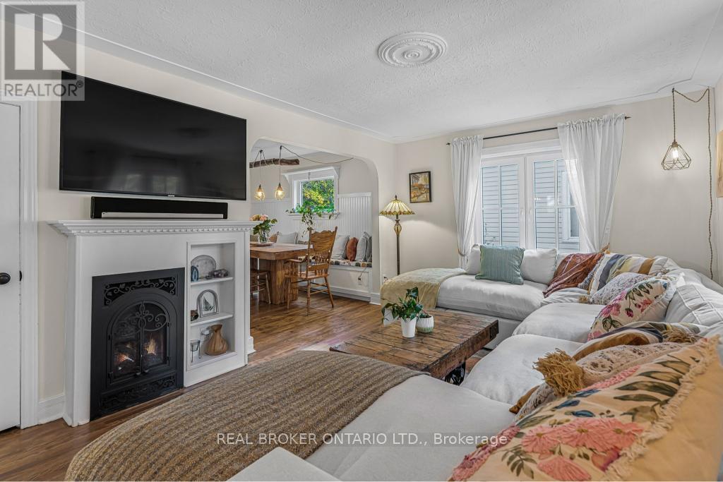 24 Robinson Street S, Grimsby, Ontario  L3M 3C4 - Photo 19 - X13061700