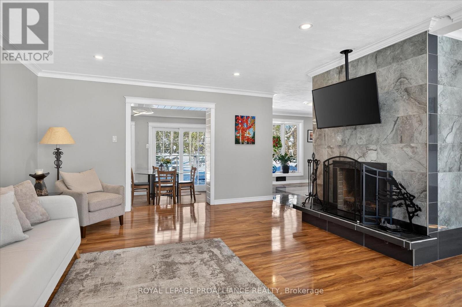 960 Weller Street N, Peterborough, Ontario  K9J 4Y2 - Photo 6 - X12838398