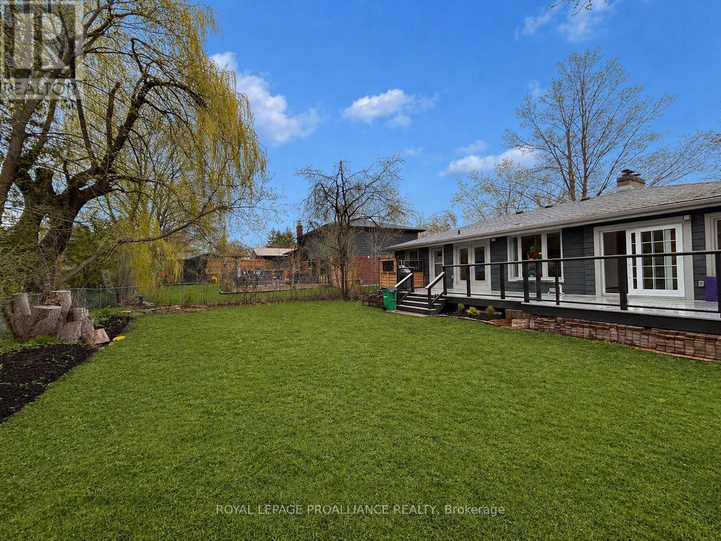 960 Weller Street N, Peterborough, Ontario  K9J 4Y2 - Photo 42 - X12838398