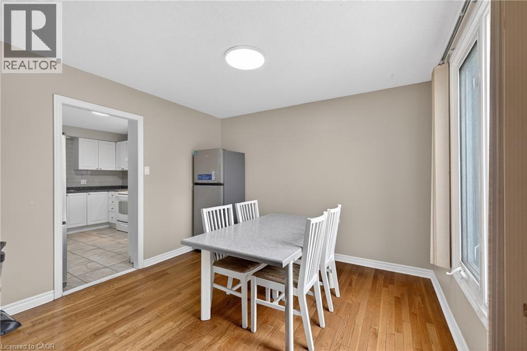 9 Sanderson Drive, Guelph, Ontario  N1H 6T7 - Photo 11 - 40825237