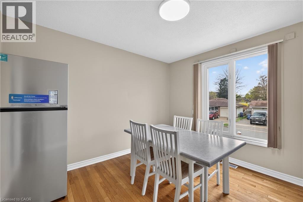 9 Sanderson Drive, Guelph, Ontario  N1H 6T7 - Photo 12 - 40825237