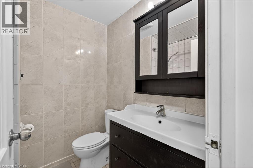 9 Sanderson Drive, Guelph, Ontario  N1H 6T7 - Photo 18 - 40825237