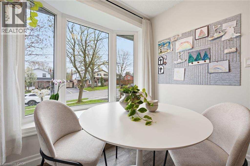 10 Burke Drive, Caledonia, Ontario  N3W 1C3 - Photo 6 - 40825234