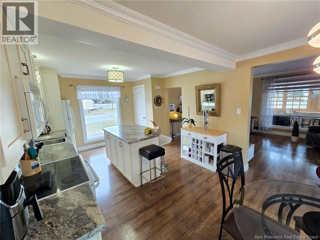 1520 Sunset, Bathurst, New Brunswick  E2A 3P3 - Photo 16 - NB138279