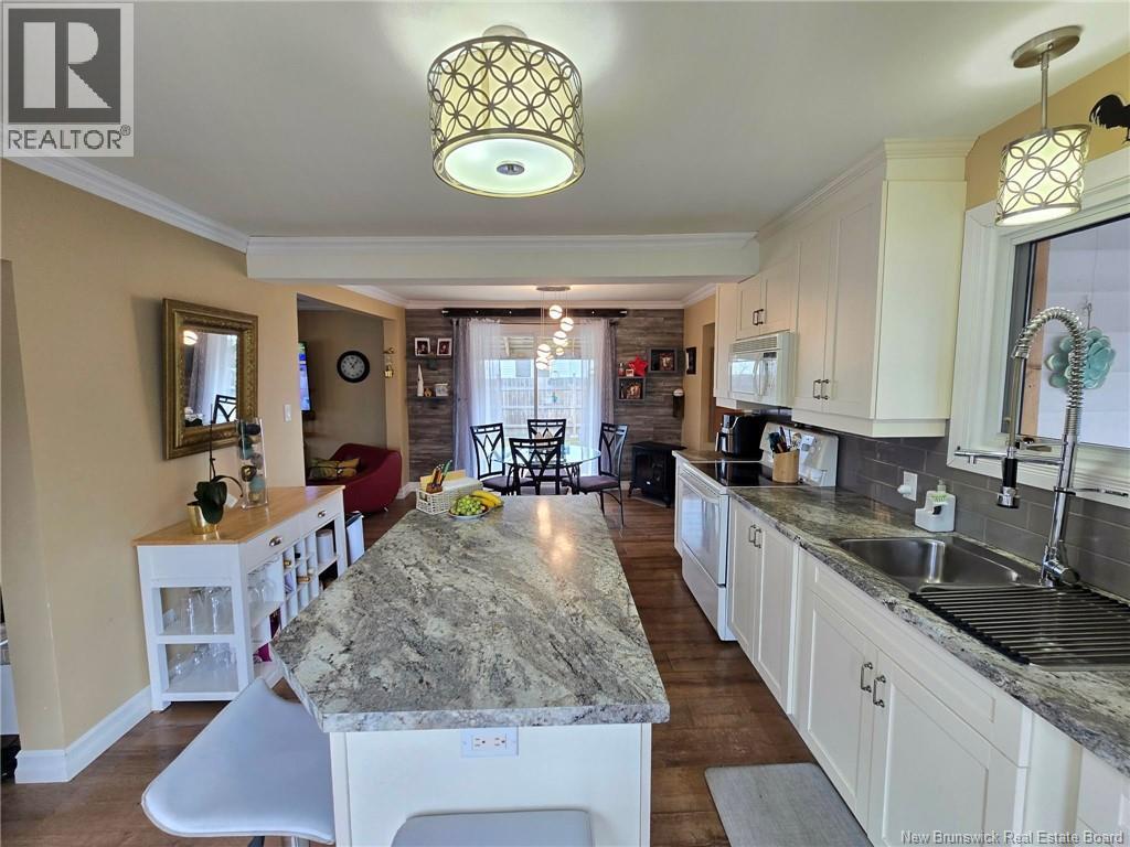1520 Sunset, Bathurst, New Brunswick  E2A 3P3 - Photo 22 - NB138279