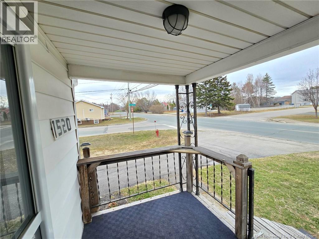 1520 Sunset, Bathurst, New Brunswick  E2A 3P3 - Photo 30 - NB138279