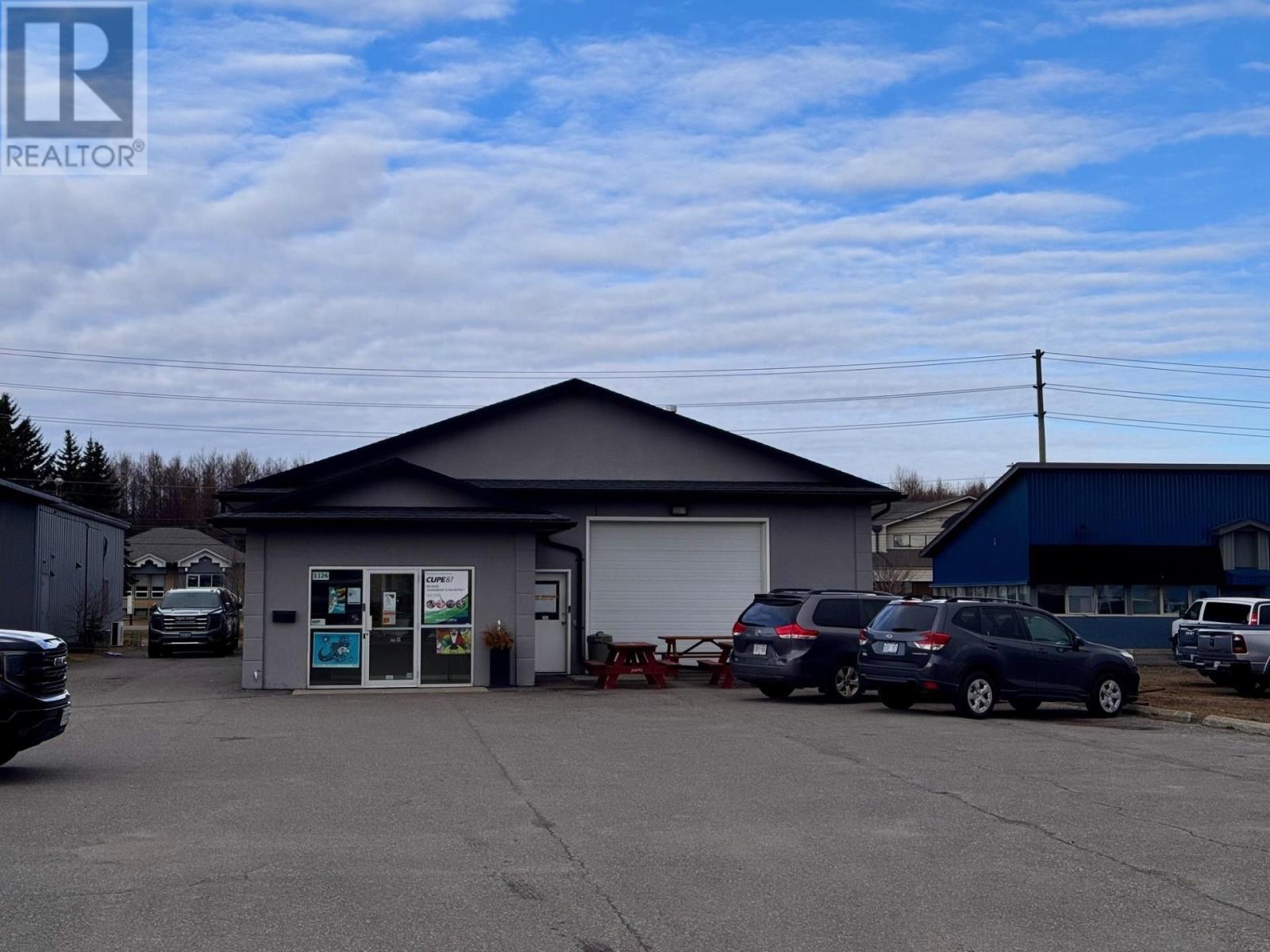 2 1126 Roland St, Thunder Bay, Ontario  P7B 5M4 - Photo 1 - TB2600854