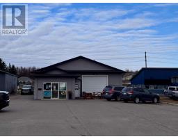 2 1126 ROLAND ST, Thunder Bay, Ontario