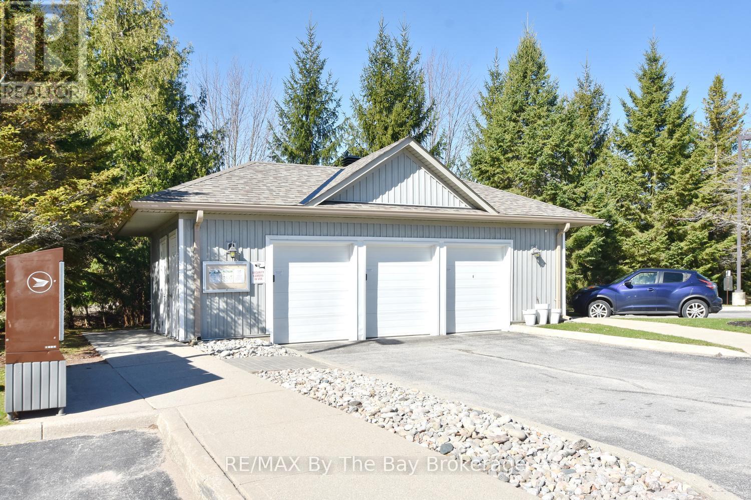 208 - 40 Mulligan Lane, Wasaga Beach, Ontario L9Z 0C5 - Photo 25 - S13056954