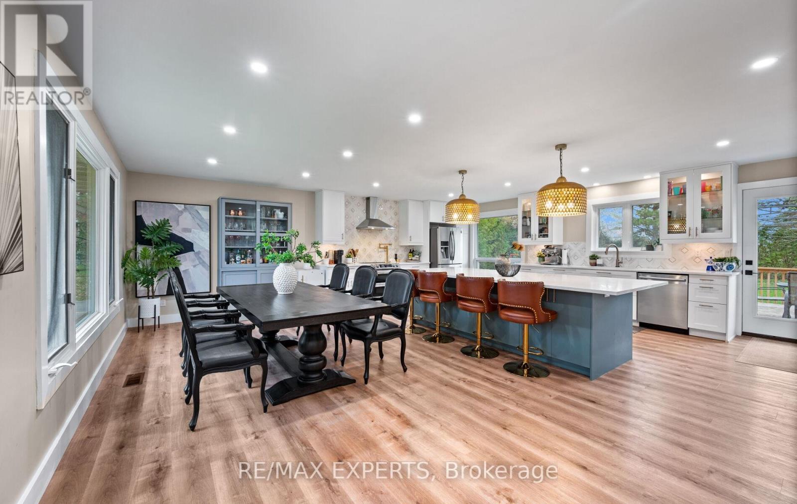 12 Simon Drive, Adjala-Tosorontio, Ontario  L0G 1L0 - Photo 5 - N13057498