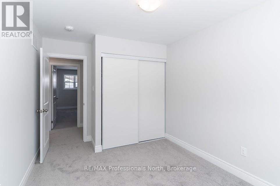 13 Mcconnell Crescent, Bracebridge, Ontario  P1L 0N7 - Photo 16 - X12881690