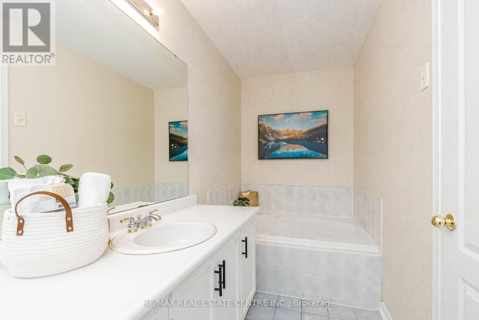 90 Tiller Trail, Brampton, Ontario  L6X 4S9 - Photo 20 - W13057530