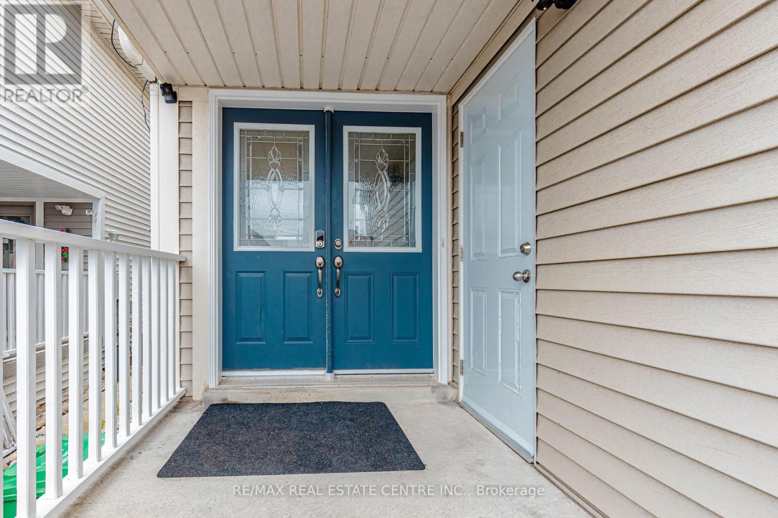 90 Tiller Trail, Brampton, Ontario  L6X 4S9 - Photo 3 - W13057530